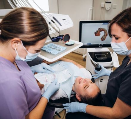 jb-stomatologia-dentysta-pogorksa-wola (3).jpg